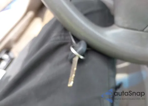 2011 Toyota Camry Le from USA, damaged, VIN 4T1BF3EK3BU595758